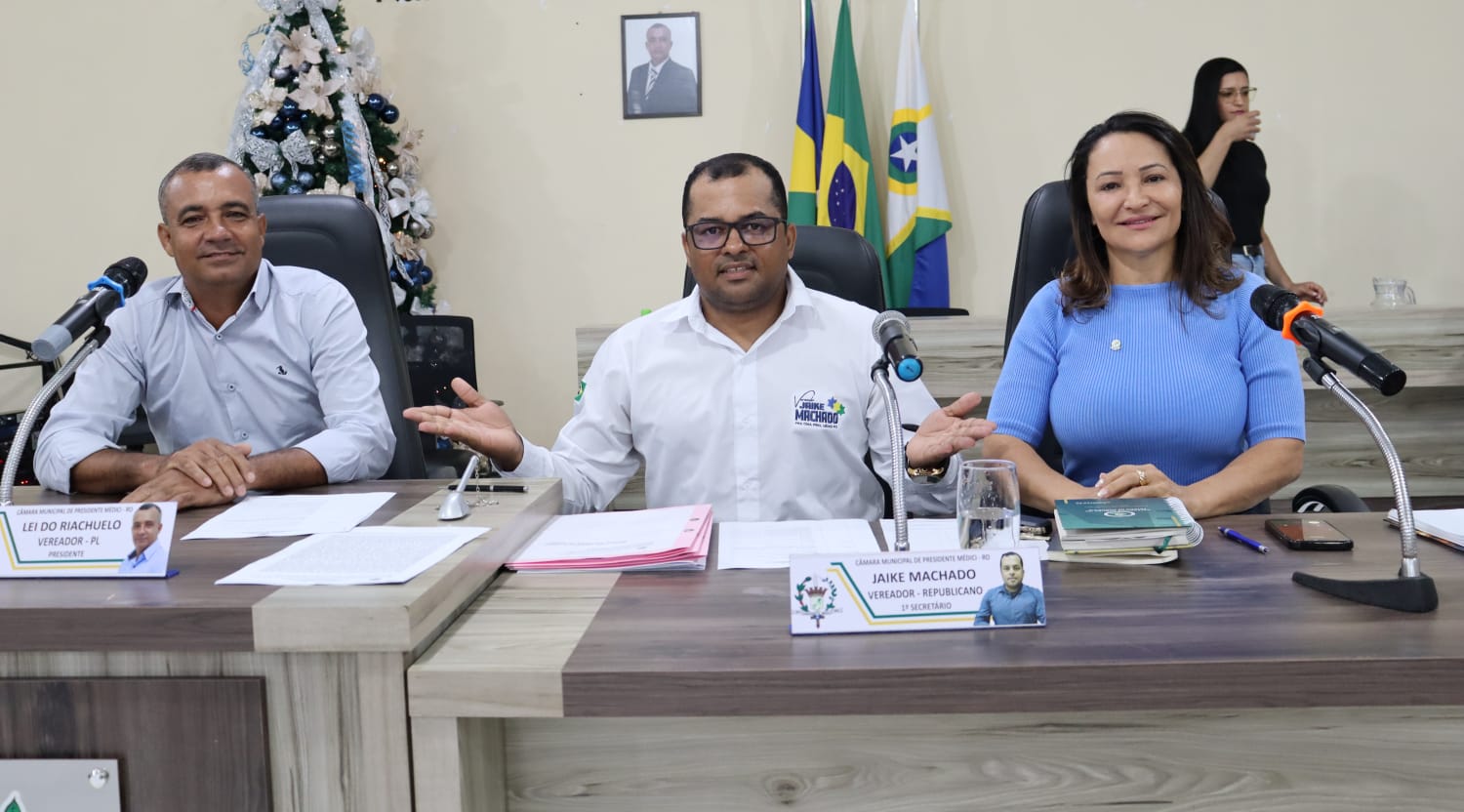 Câmara Municipal realiza 33ª Sessão Ordinária e recebe novos projetos de lei do Executivo